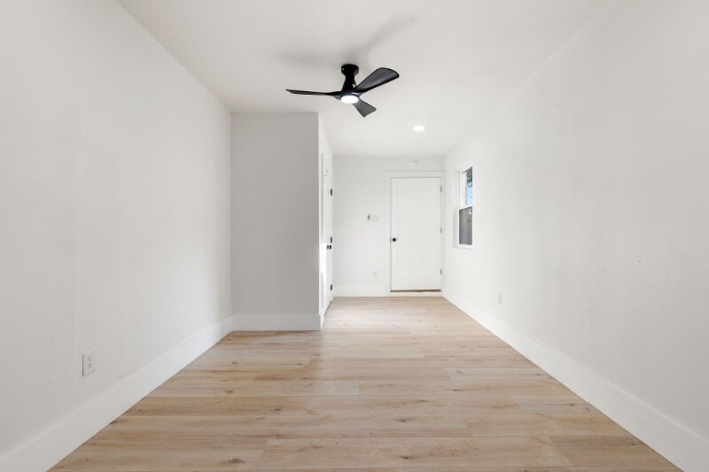 Building Photo - 11380 Lanewood Cir