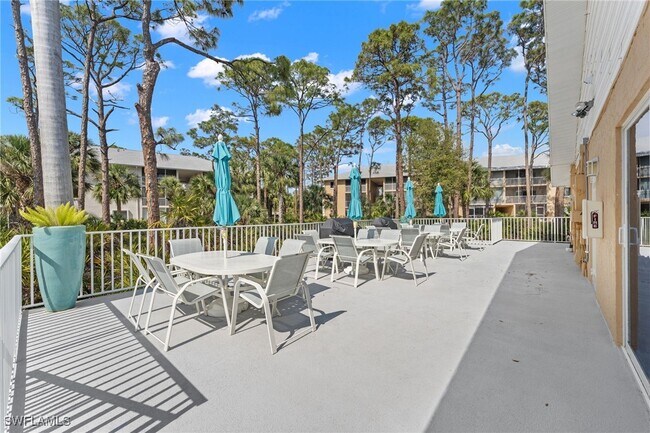 Building Photo - 3001 Sandpiper Bay Cir