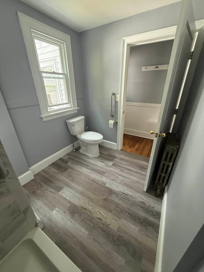 Building Photo - 47 May St