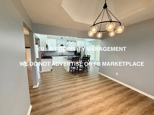 Building Photo - 1213 NE Ball Dr