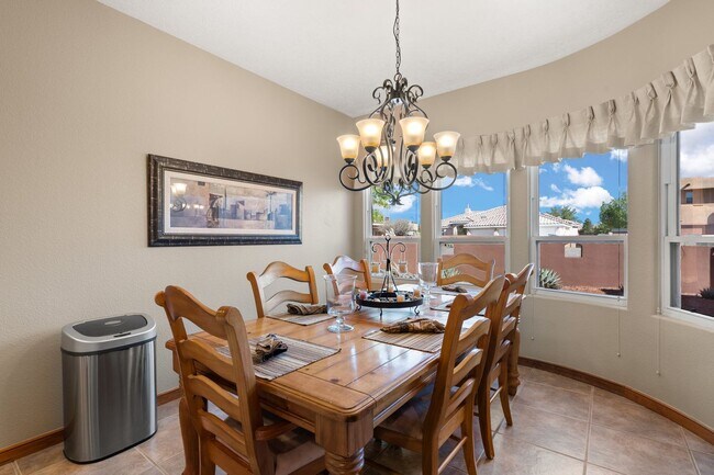 Building Photo - Rio Rancho Gem - Stunning 4-Bedroom Home –...