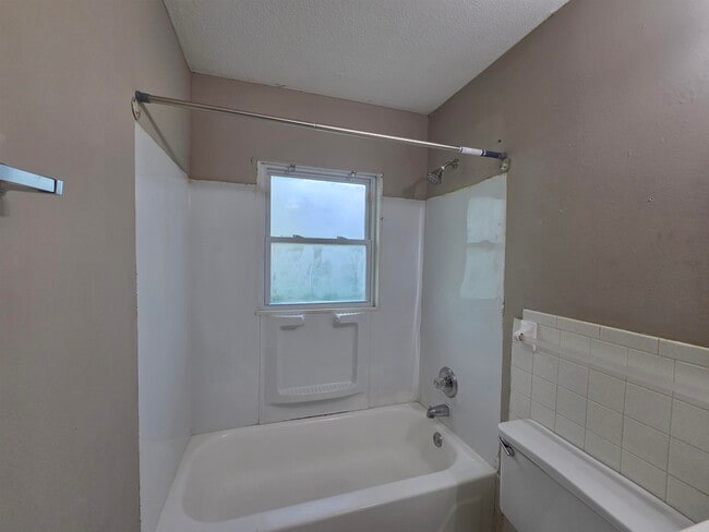 Building Photo - 3669 Trudy Cove