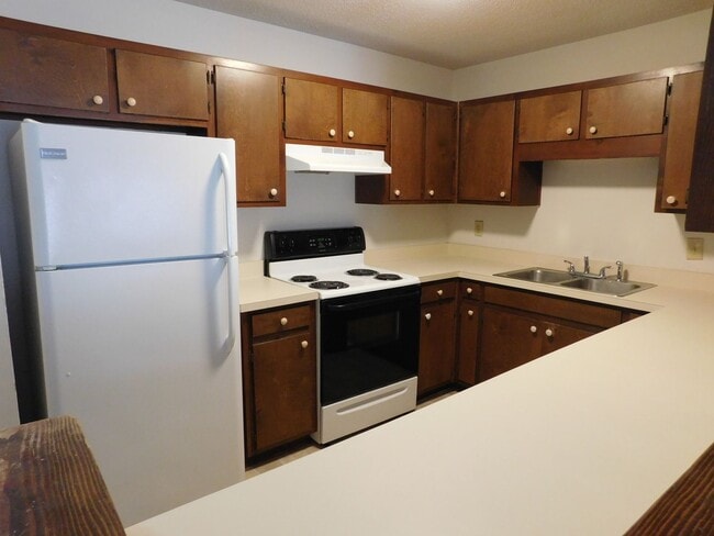 Building Photo - 1540 College Way