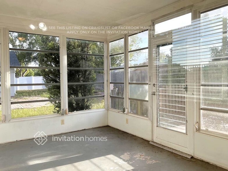 Building Photo - 4205 Gray Squirrel Ln