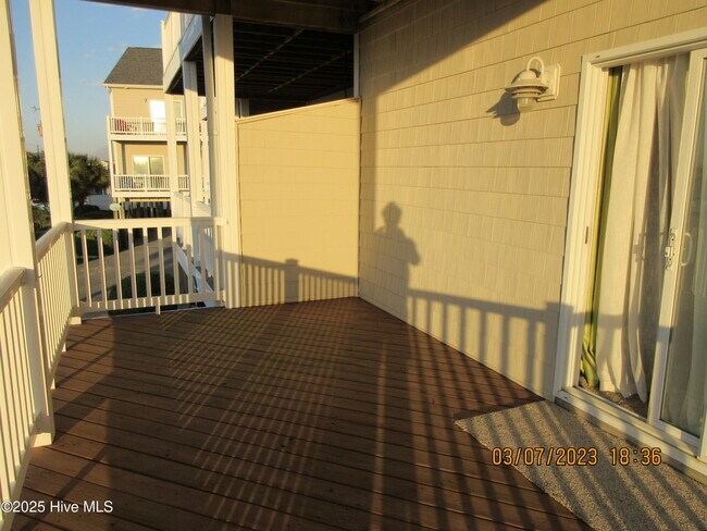 Building Photo - 108 Sea Star Cir