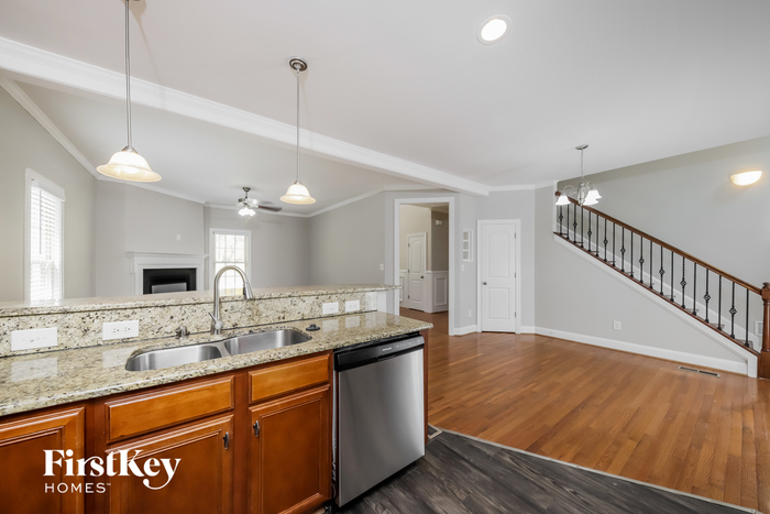 Building Photo - 7092 Orchard Path Dr