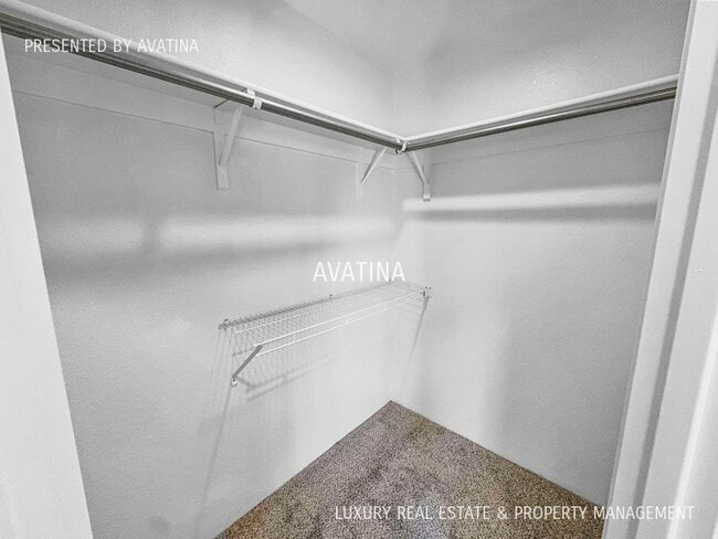Building Photo - 1629 Waikahalulu Ln