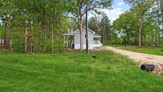 Building Photo - 17411 Rolling Hill Ln