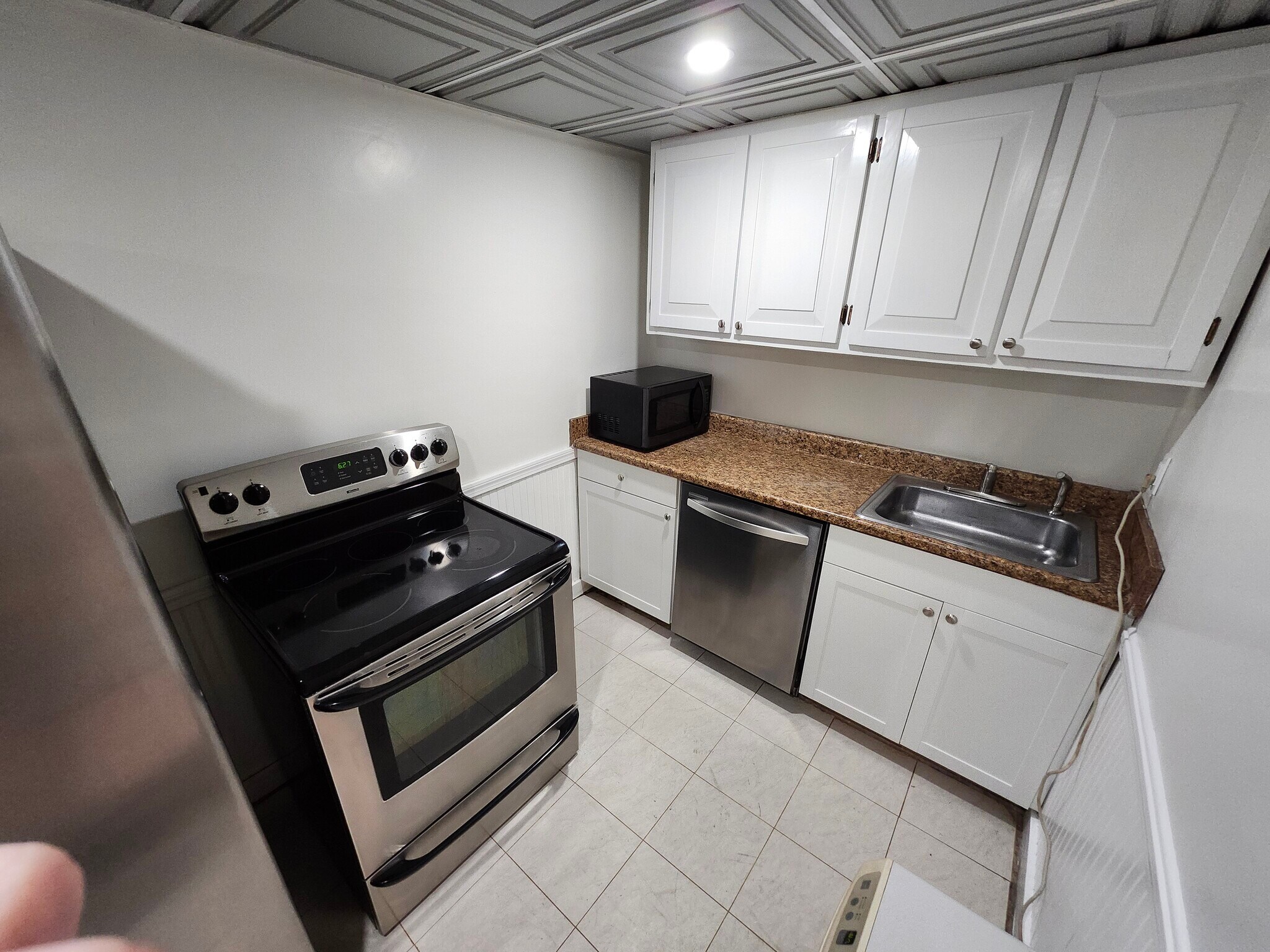 Building Photo - 44 Nashua St