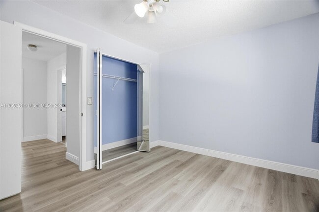 Building Photo - 12153 SW 49th Ct