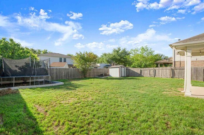 Building Photo - 12305 Kelton Dr