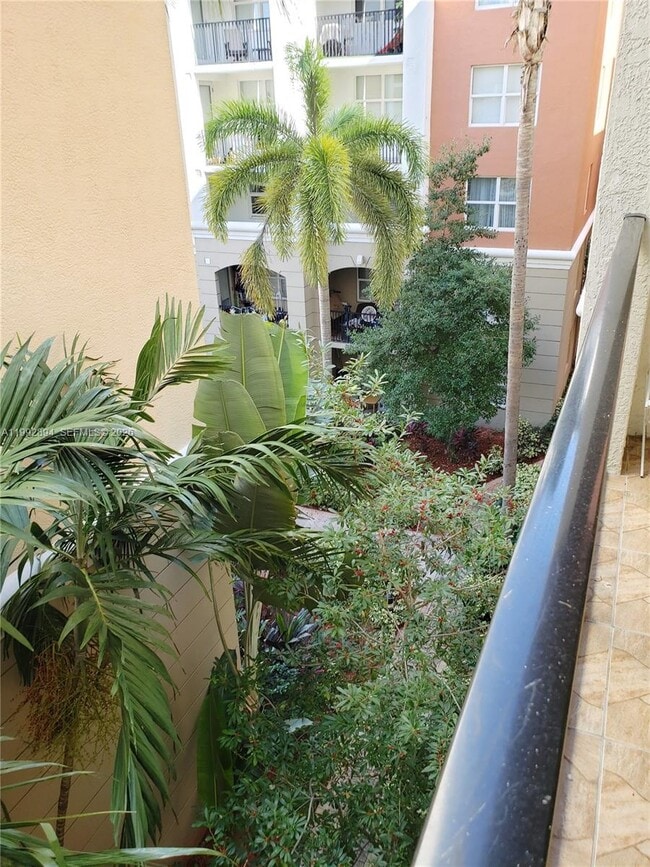 Building Photo - 17125 N Bay Rd