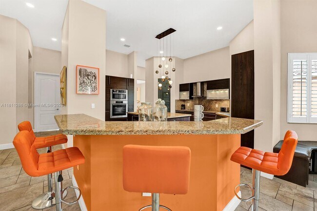 Building Photo - 5050 SW 166th Ave