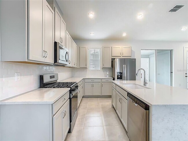 Building Photo - 2414 Celebration Blvd