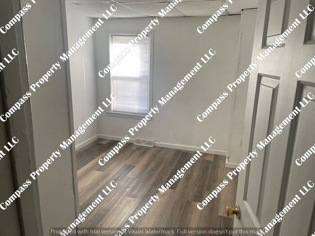 Building Photo - $1095 - 2+ Bed, 1 Bath Row Home - Coatesville