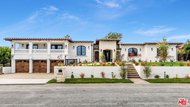 Building Photo - 6888 Alta Vista Dr