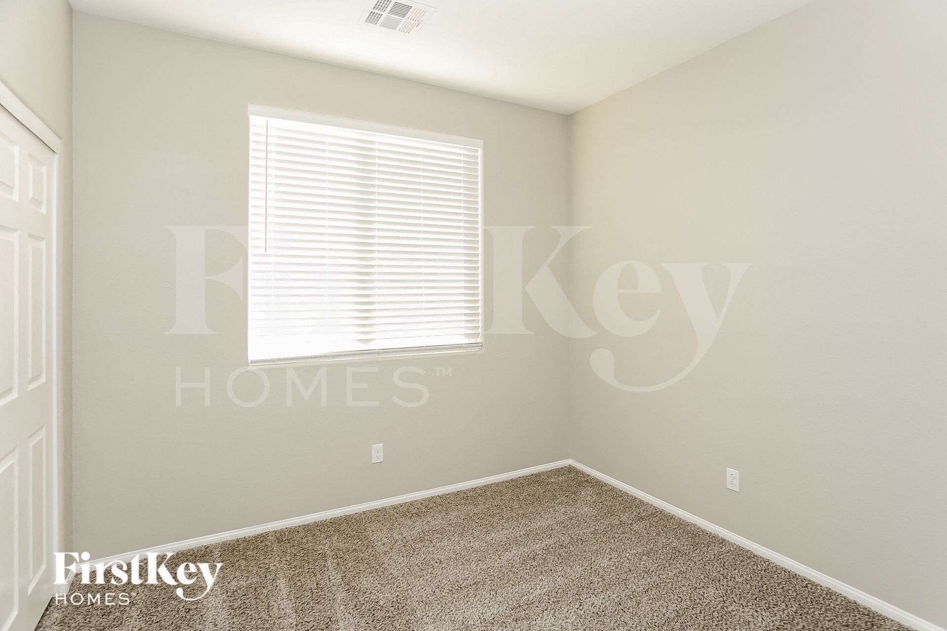 Building Photo - 8529 W Kellman Ave