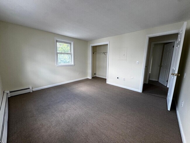 Building Photo - 249 E High St