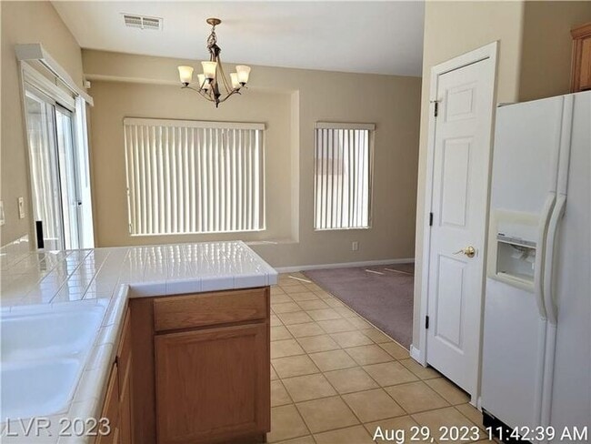 Building Photo - COMING SOON - Ready no later than the beginning of February!