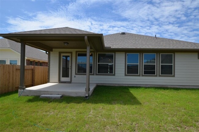 Building Photo - 3477 Pauling Loop