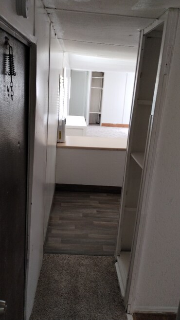 Building Photo - 229 NW Deer Run Gln