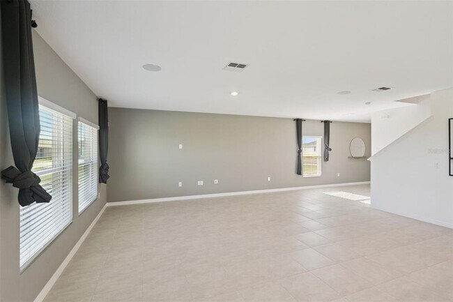 Building Photo - 4904 Bluebell Ct