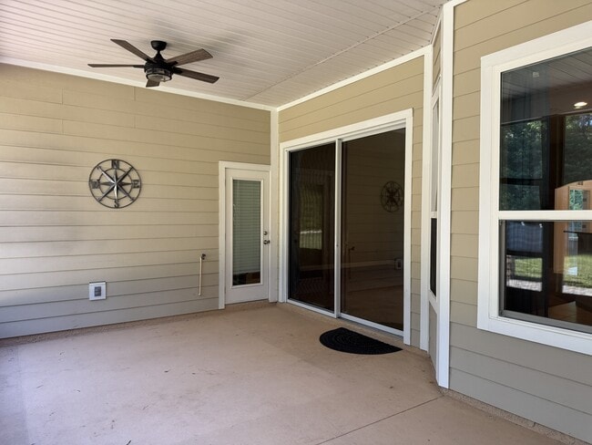 Building Photo - 79717 Plummer's Creek Dr