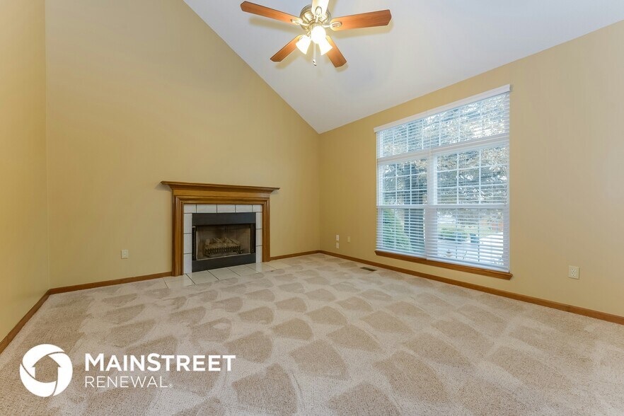 Building Photo - 5732 McCormick Dr