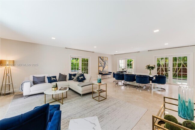 Building Photo - 140 N Hibiscus Dr