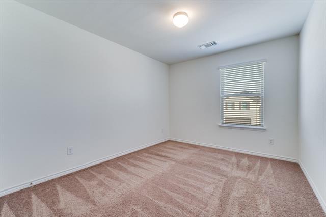 Building Photo - 916 Waggoner Dr