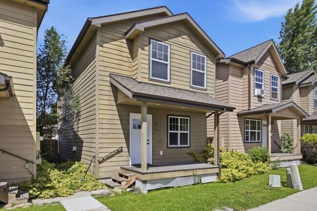 Building Photo - Two Bedroom Condominium located in Central Missoula