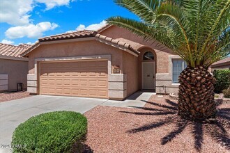 Building Photo - 14714 W Parkwood Dr