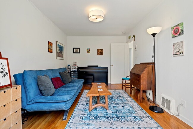 Building Photo - 232 Nevada St