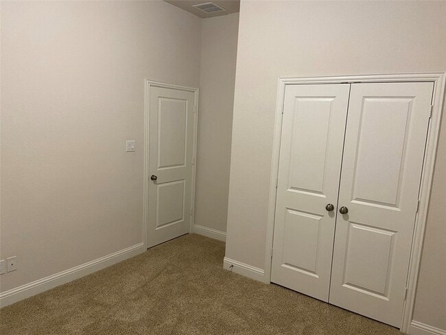 Building Photo - 16217 Bidwell Park Dr