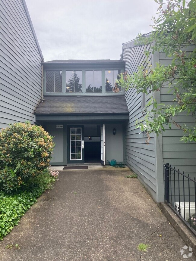 Building Photo - 1 bedroom near Washington Square