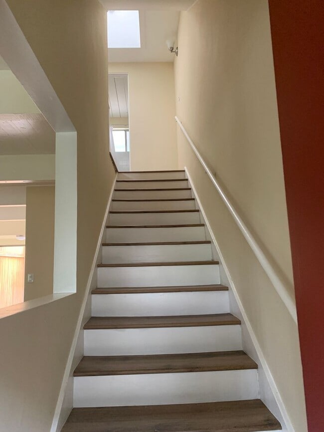 Building Photo - 2bd condo unit- for lease in Marvista $3000