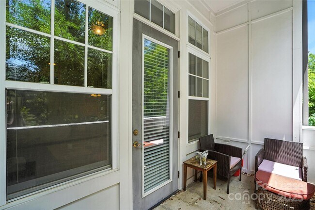 Building Photo - 301 E Tremont Ave