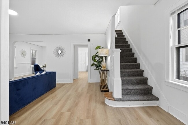 Building Photo - 1442 Highland Ave