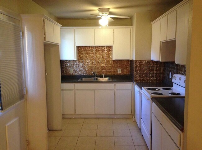 Building Photo - 6301 NW 22nd St