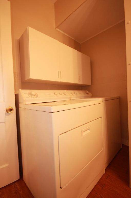 Building Photo - 910 / 912 N 4th St