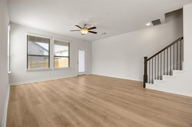 Building Photo - 2500 Forest Creek Dr