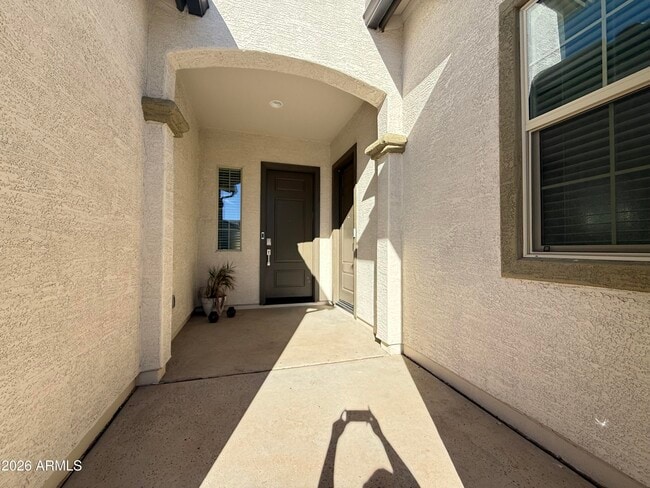 Building Photo - 2996 E Birdsong Ave