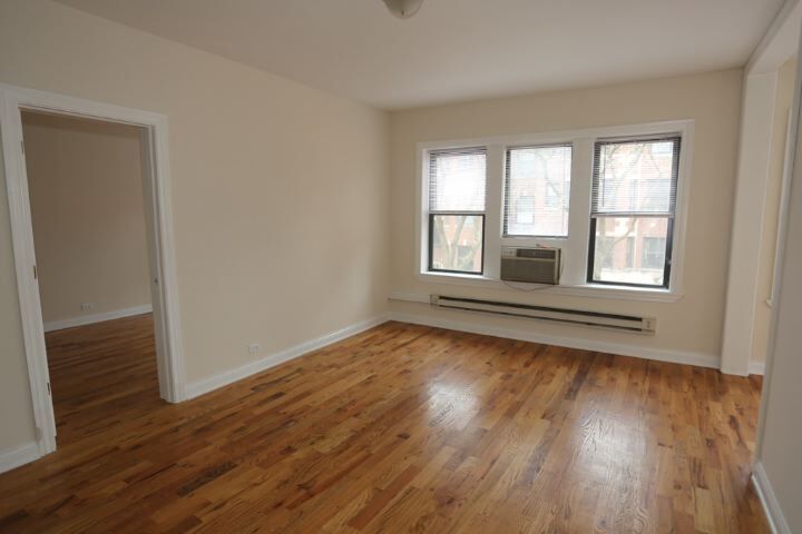 Building Photo - 3728 N Pine Grove Ave