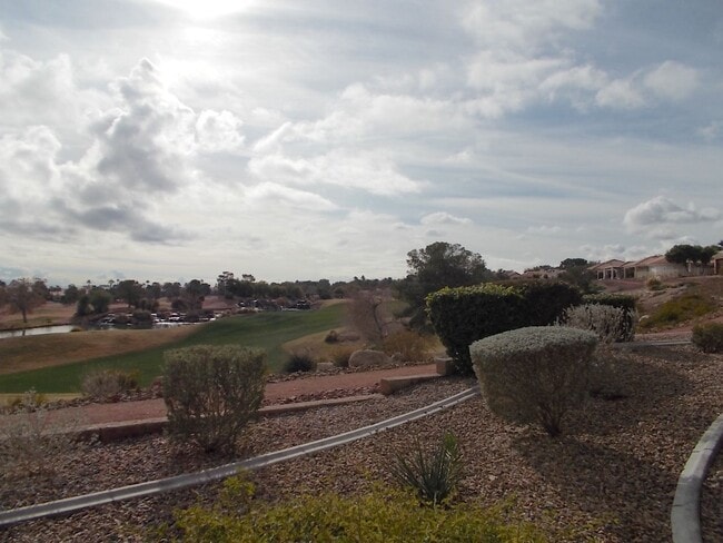 Building Photo - Single-Story Townhome with Golf Course Views in Summerlin