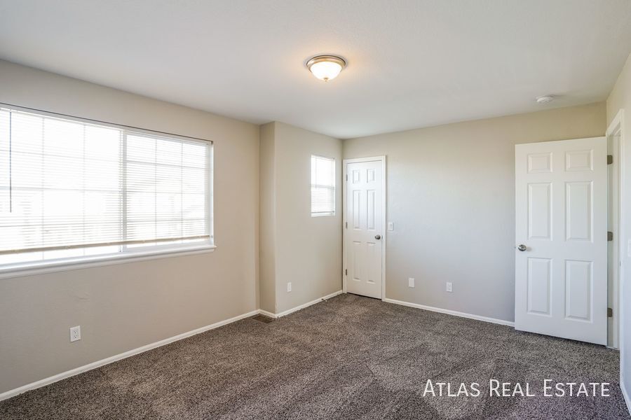 Building Photo - 1818 Walton Dr