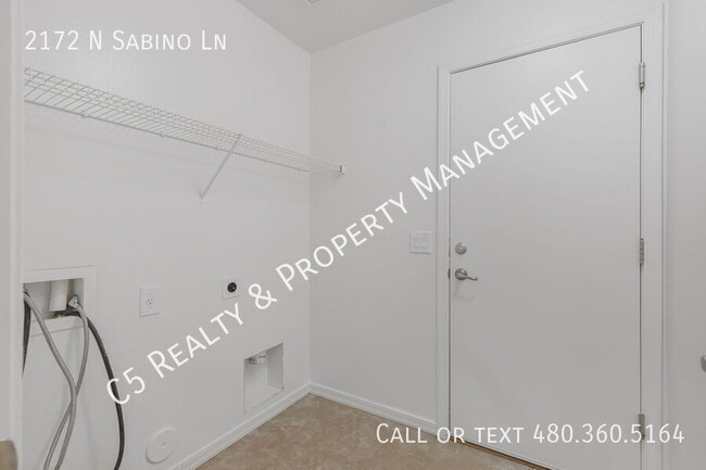 Building Photo - 2172 Sabino Ln