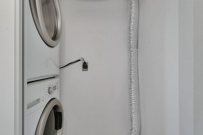 Building Photo - 1054 Lotus Cove Ct