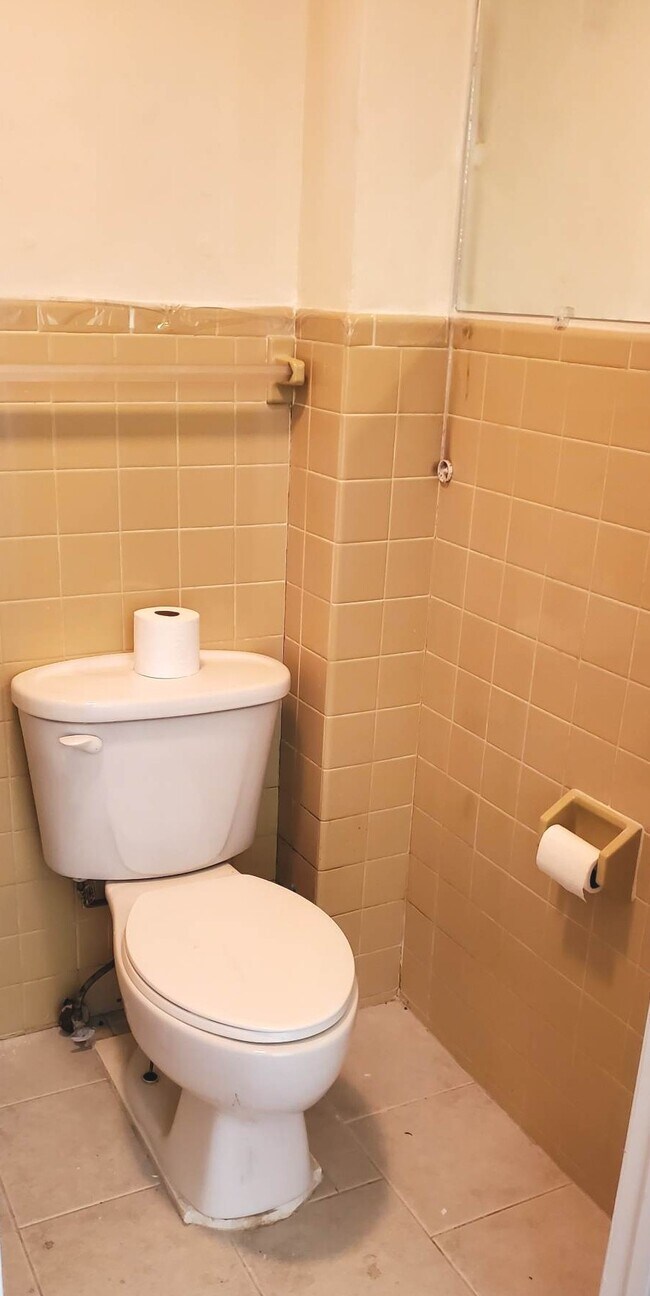 Bathroom - 337 Washington St