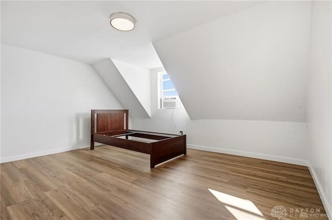 Building Photo - 2512 Harshman Rd