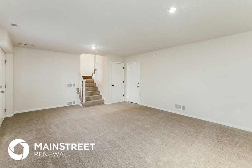 Building Photo - 10311 N Main St